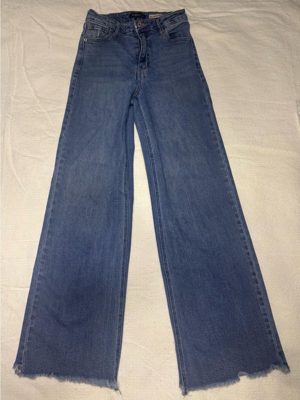 BCBG Classic Wide-Leg Women’s Jeans in Medium Blue